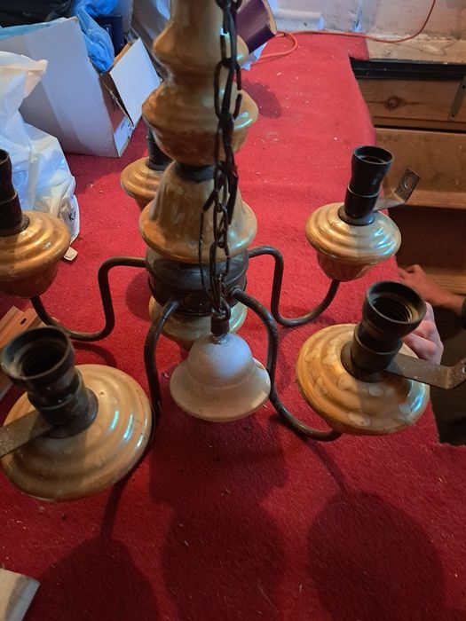 Oświetlenie wewnętrzne pokojowe