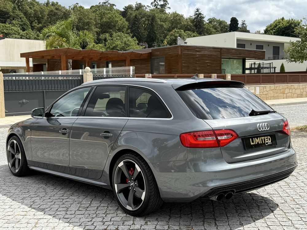 Audi A4 B8.5 2.0Tdi S-Line Sport Pack