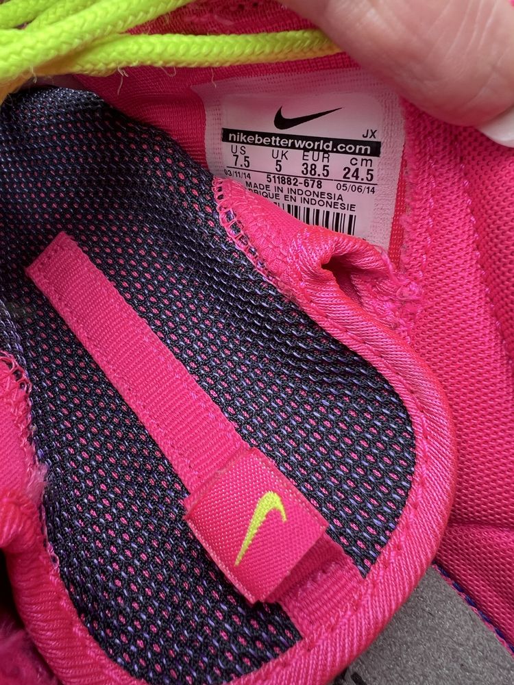 38р. Легкі літні кросівки Nike Roshe Run