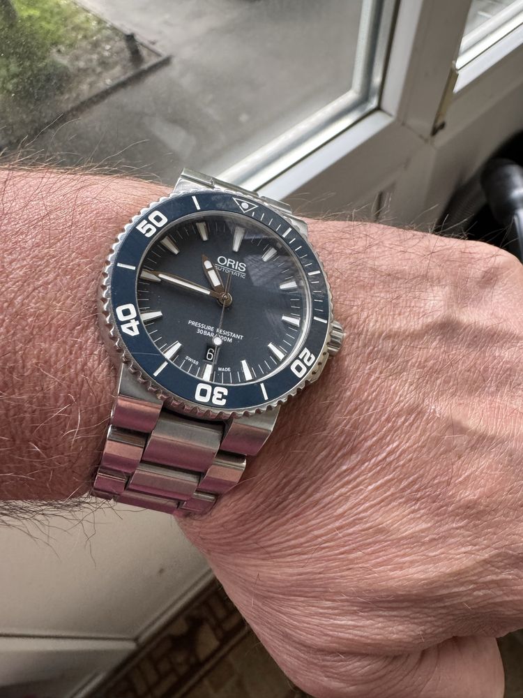 Oris Aquis Date 733 7653 4135