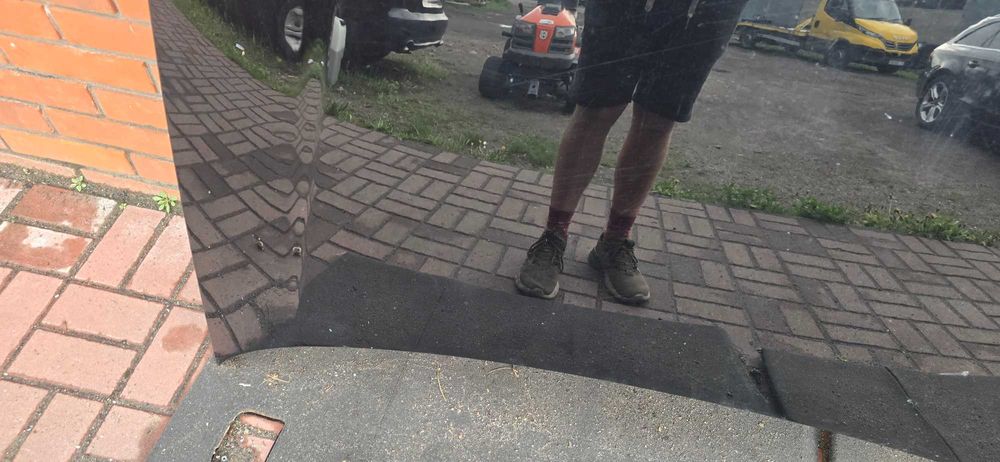 AUDI A3 8P Maska Pokrywa Silnika Duży grill LY9B