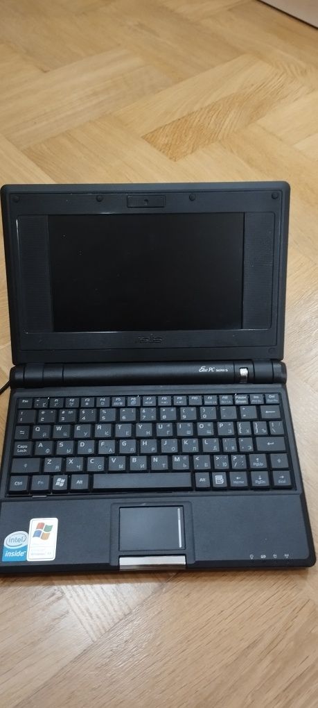 Asus eee PC 4 g озу2gb ssd4gb