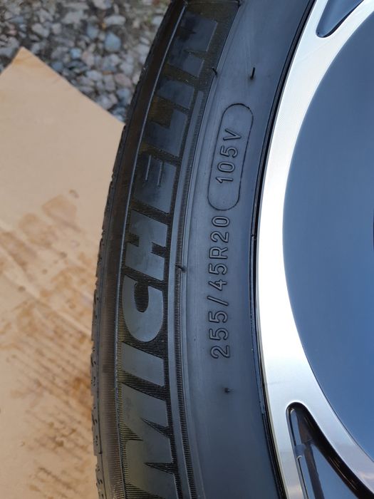 255/45/20 Michelin Latitude Sport 3 255/45 R20 105V XL 255 45 20
