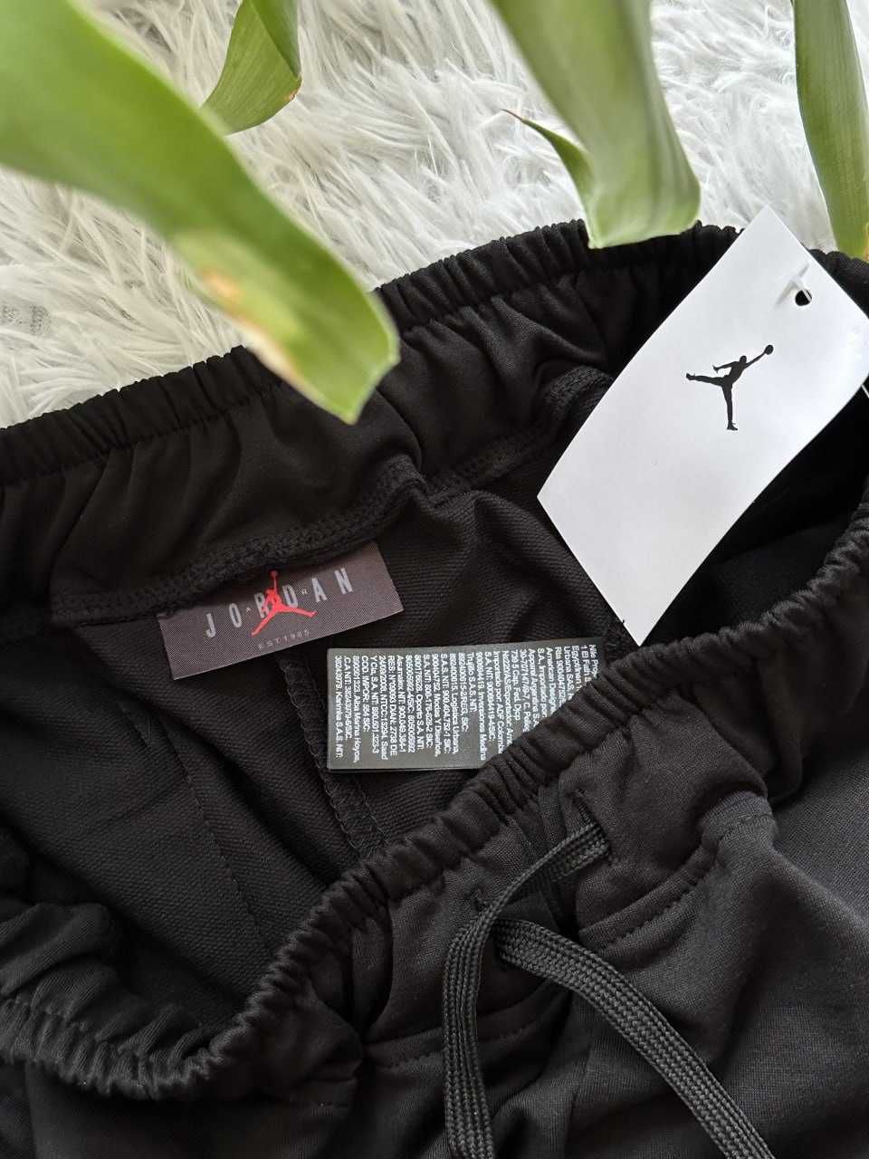 Новые шорты Air Jordan • С М Л ХЛ • Джордан Найк • Чорні / Сірі