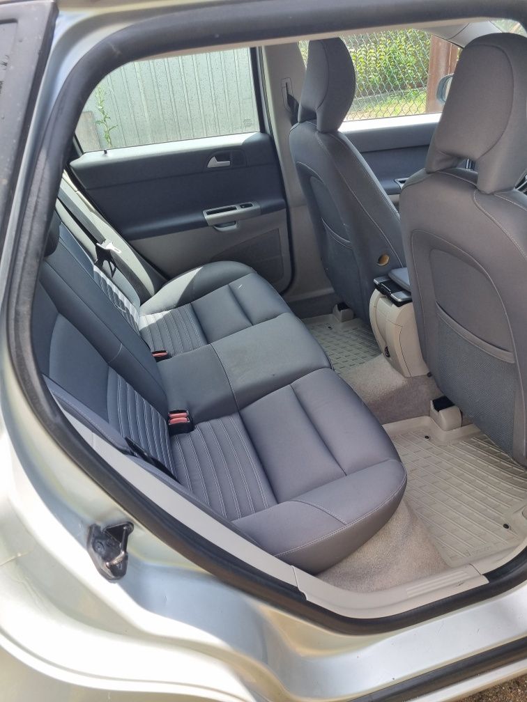 Volvo V 50 2.0 dizel sprowadzone ze Szwecji ,zarejestrowany