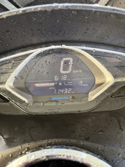 Honda pcx 125 como nova ano 2018 com 12.000km