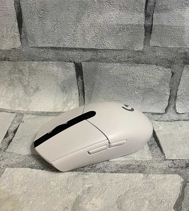 Мишка бездротова Logitech G304 білого кольору