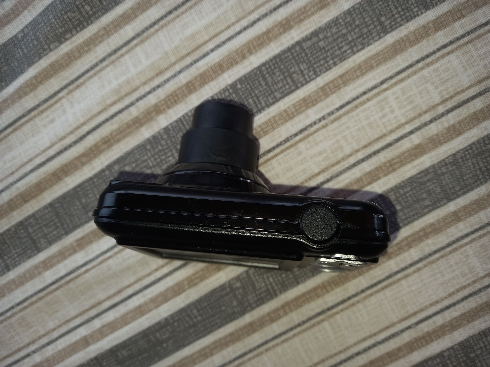 Fujifilm FinePix L50 Digital