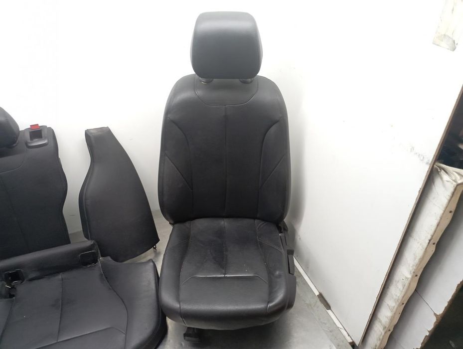 Conjunto de bancos BMW 1 (F20)