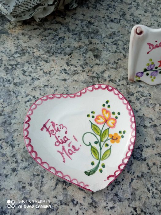 Loucas vários tipos azulejo , prato , bonecos