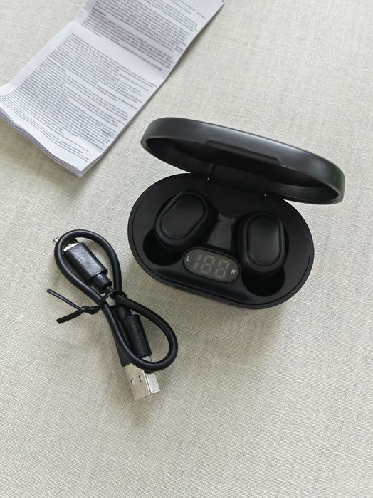 Bezprzewodowe słuchawki FHRM – HIFI dźwięk, głęboki bas, LED i USB-C