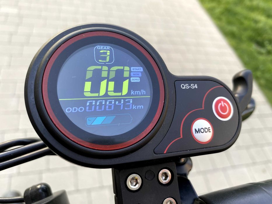 TechLife X7 Lite: 45 km/h, amortyzacja, serwisowana