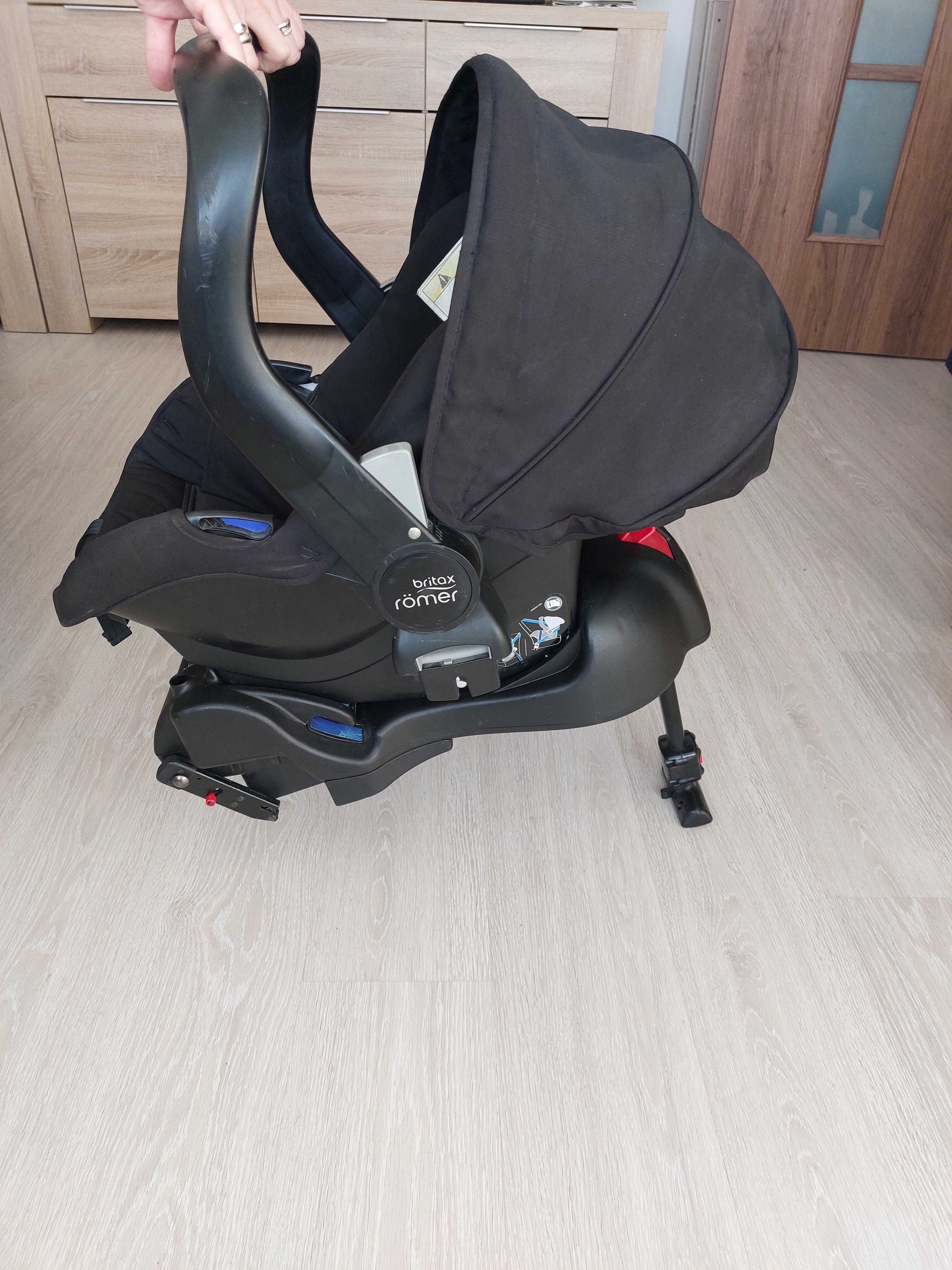 Britax Romer nosidełko+baza isofix