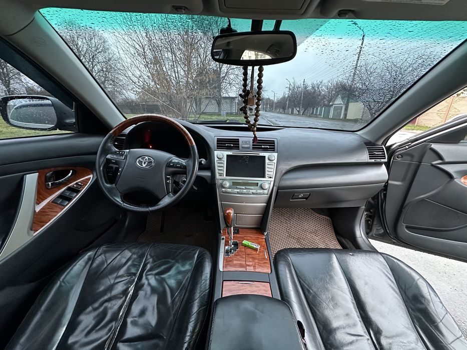 Продам Toyota Camry 3.5 V6