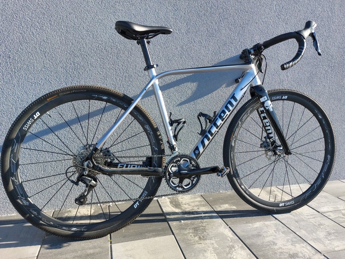 Gravel Accent Furious DTSwiss 105
