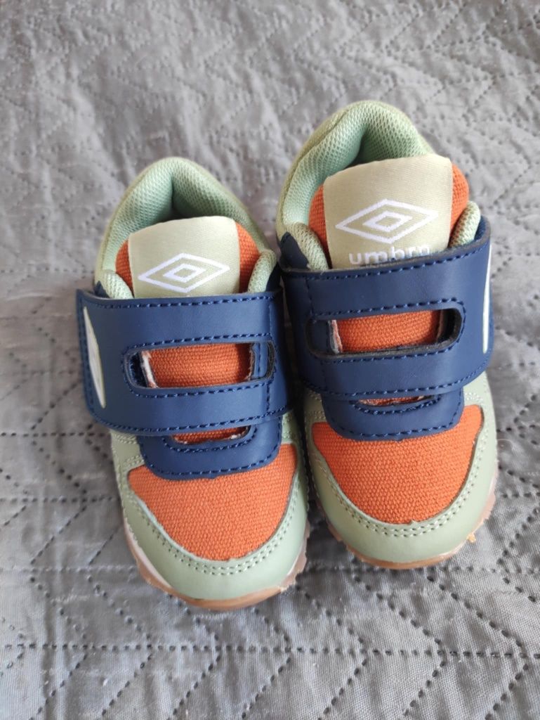Buciki UMBRO, rozm. 22