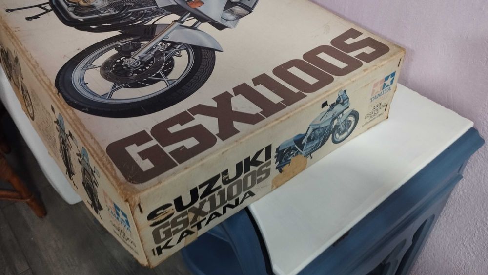 Tamiya Gsx 1100s 1/6