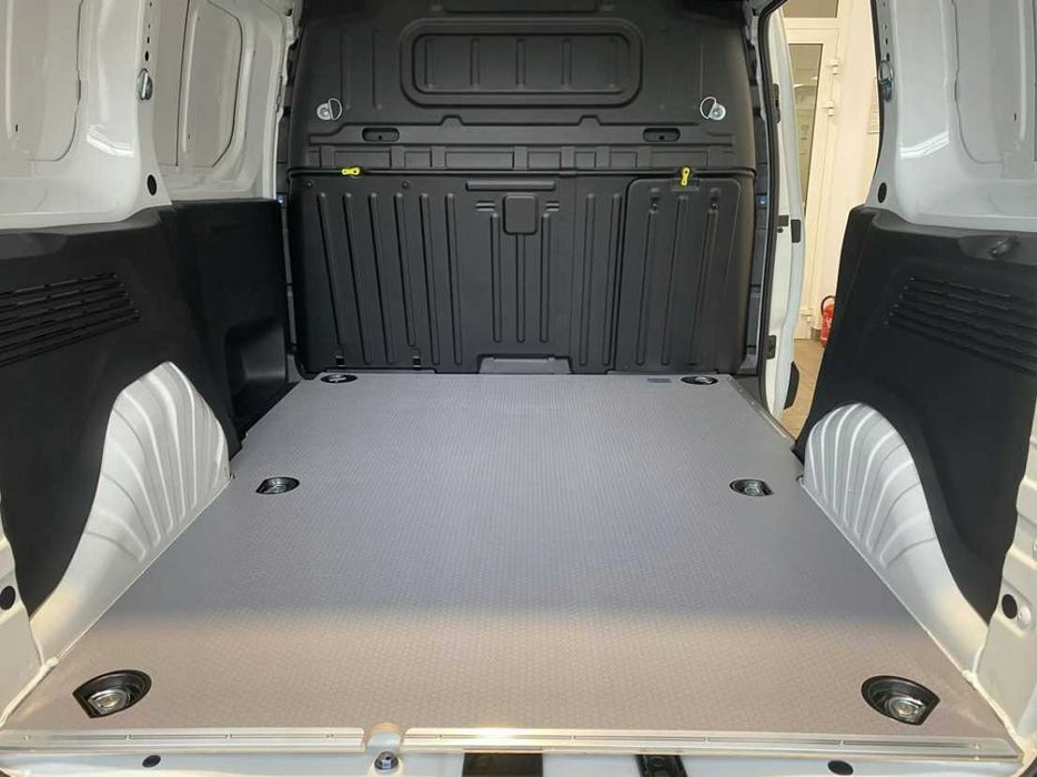 Peugeot Partner K9 L1/M Zabudowa busa Podłoga ze sklejki 12mm