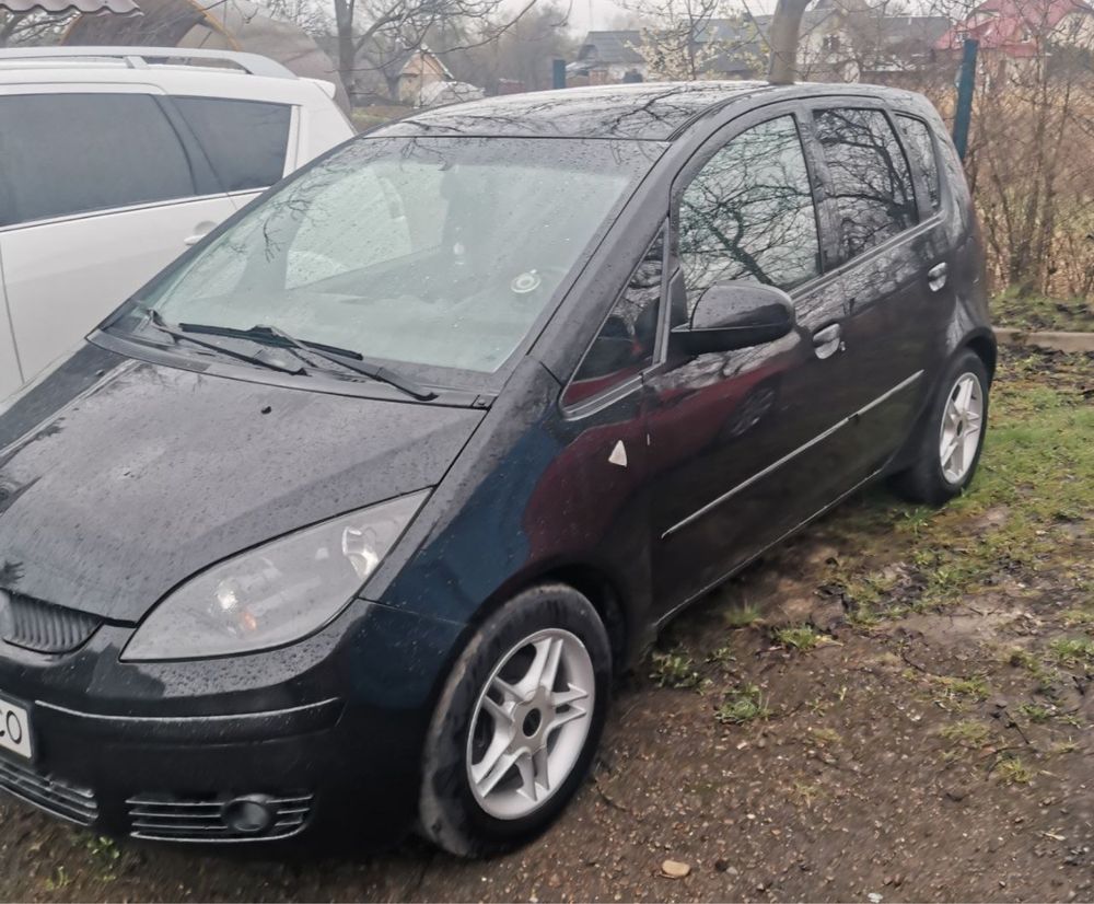 Mitsubishi Colt 2008  Митсубиси Кольт 2008 рік