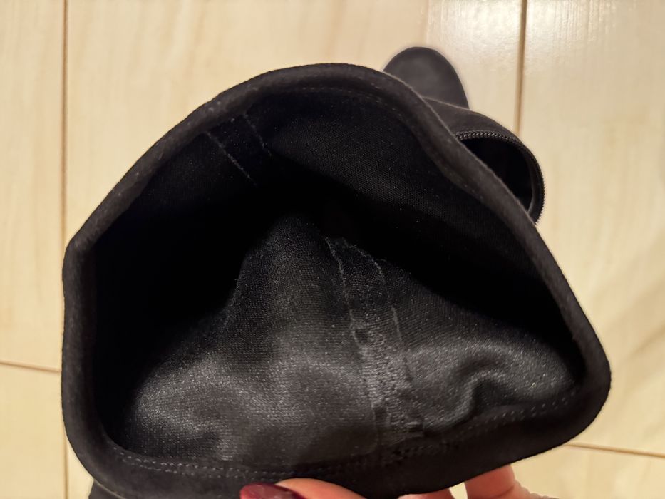 Демисезонные ботфорты на каблуке