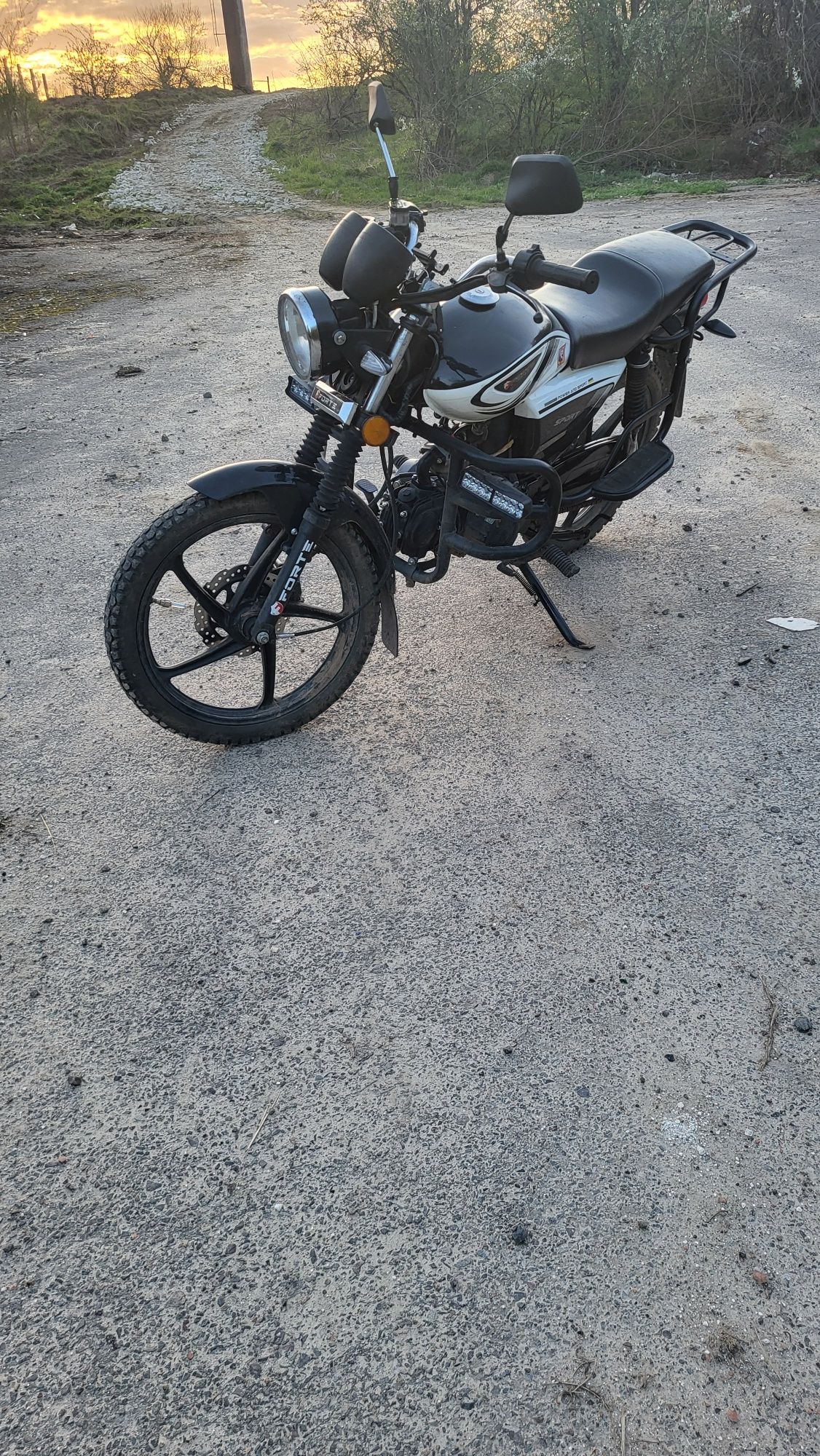 Мотоцикл FORTE 125cc в хорошому стані