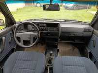 VW Volkswagen Golf 2 II deska kokpit konsola.