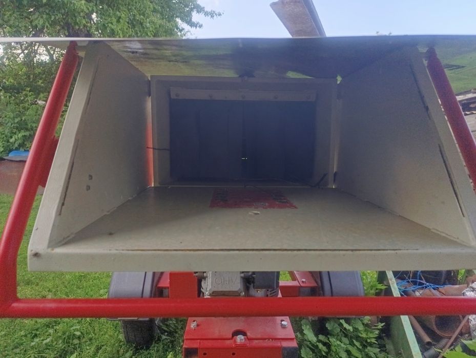 подрібнювач гілок Арпал 120