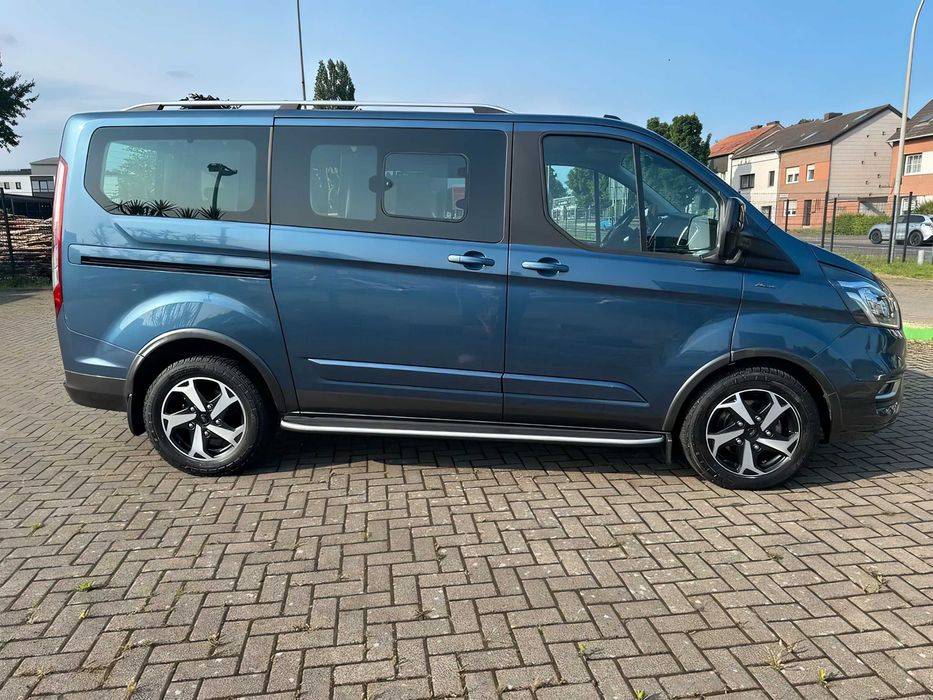 Ford Transit      2023