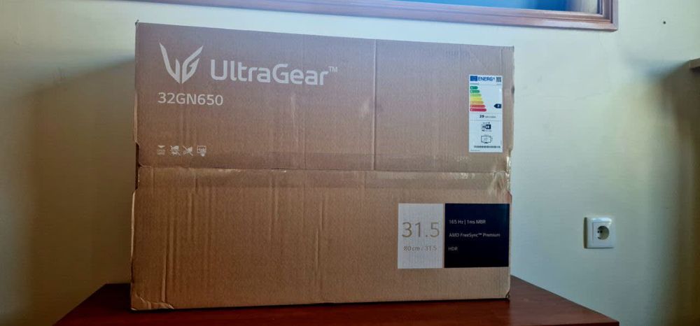 Monitor Gaming LG UltraGear 32GN650-B 2K 165Hz