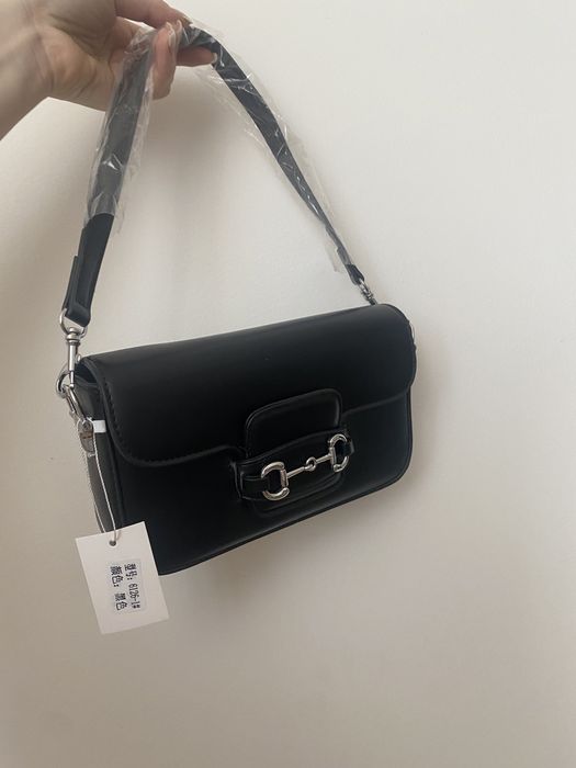 Чорна сумка під Gucci