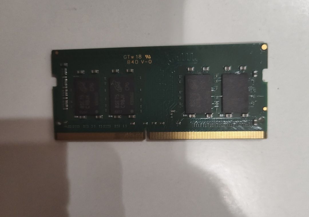 Модуль пам'яті Crucial SoDIMM DDR4 4Gb 2666MHz