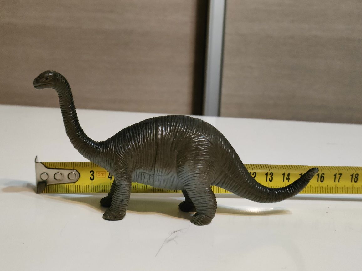 Dinozaury Figurki