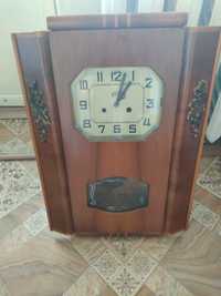 Старинные часы Янтарь с боем