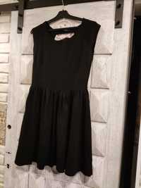 Czarna sukienka Reserved rozm M