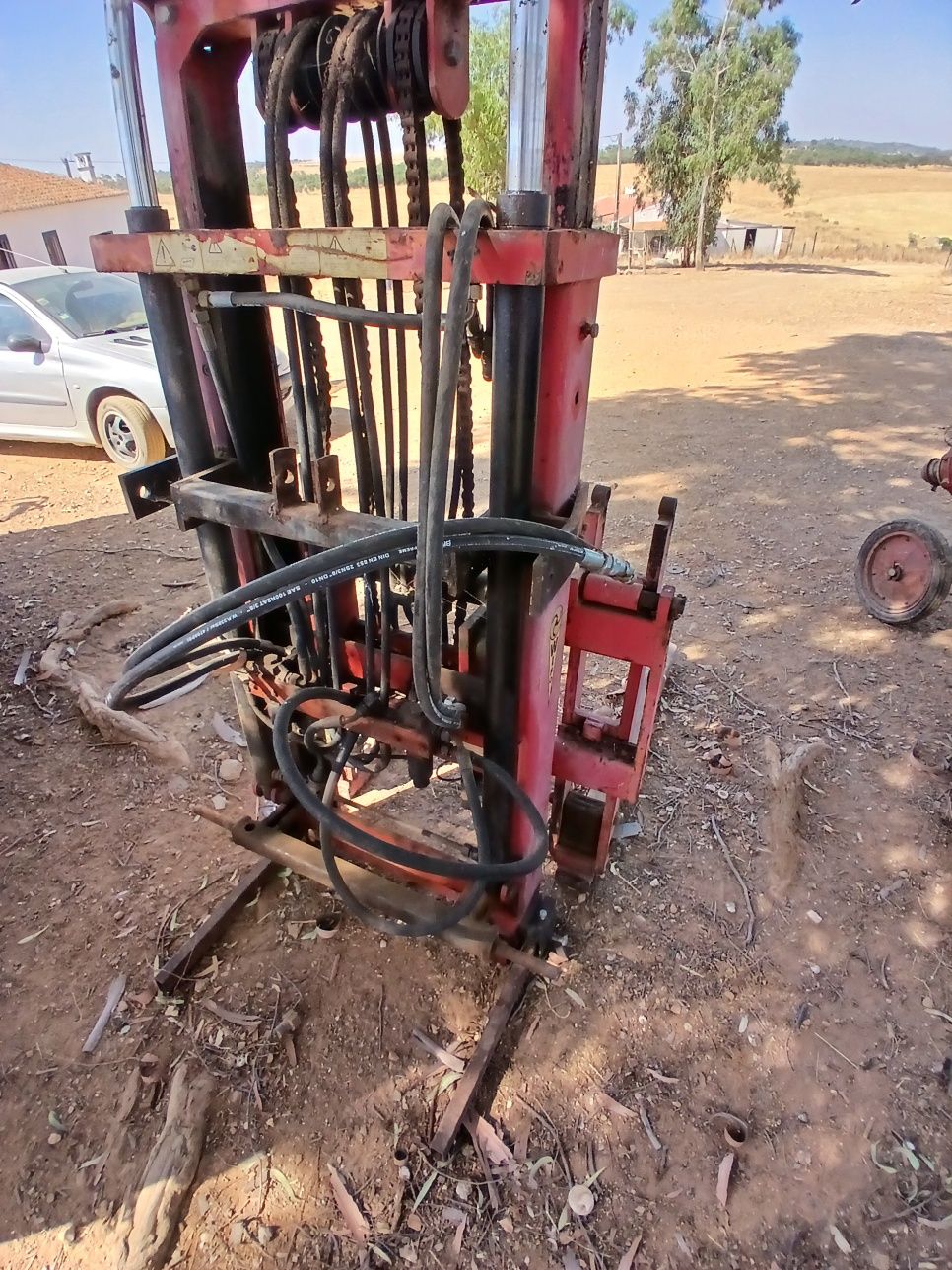 Empilhador para trator