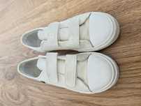 Buty tenisówki białe garnitur 35 wkładka 22 cm