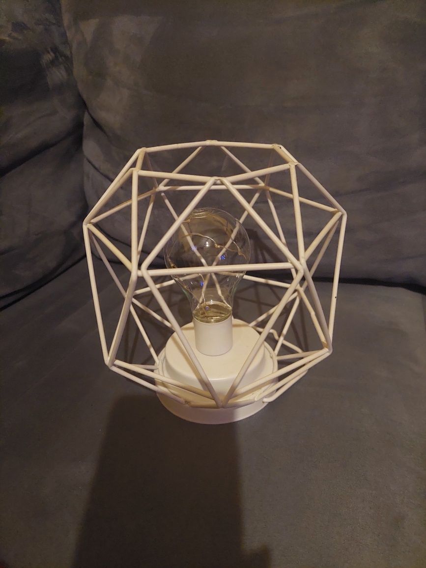 Lampka ledowa loft
