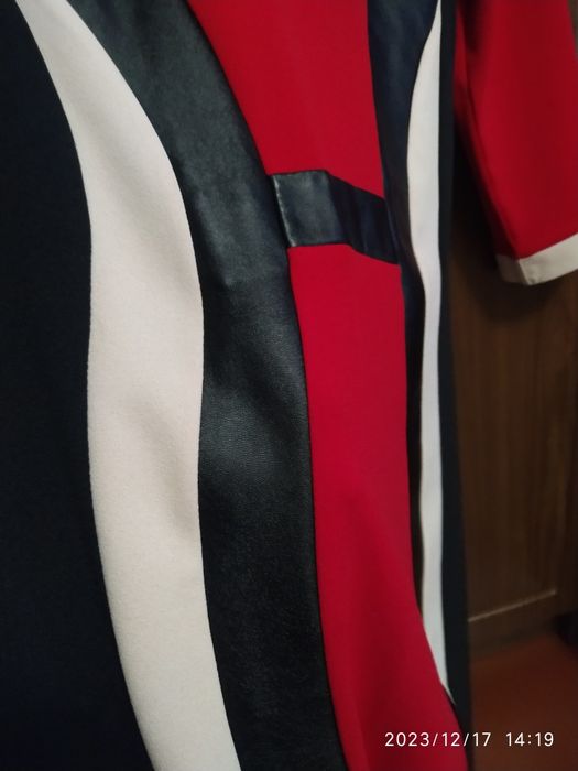 Женское платье нарядное