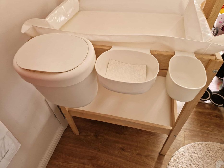 Przewijak Ikea+pojemniki, stan bardzo dobry