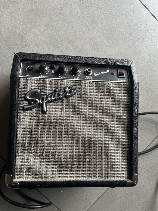 Wzmacniacz gitarowy Squier Sidekick.