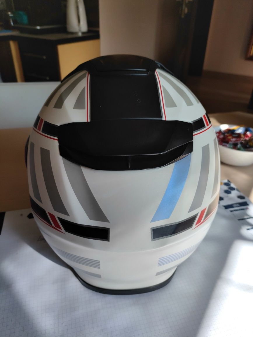 Kask motocyklowy Interkom Sena, Shoei Neotec II