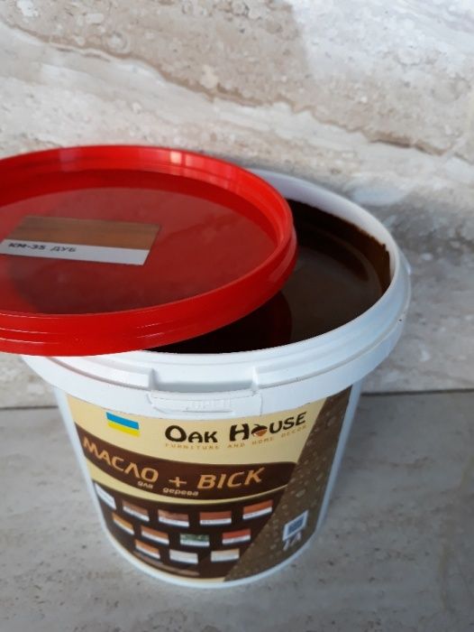 Ллляна олія з воском для просочення та захисту деревини тм Oak House