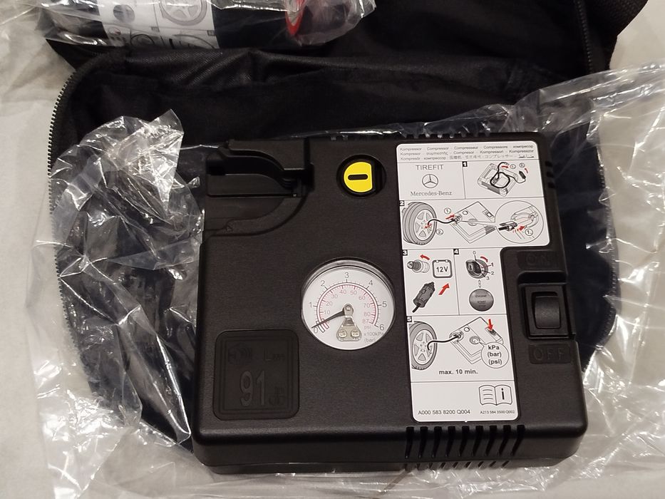 Комплект для ремонту шин Mercedes-Benz TIREFIT компресор з герметиком