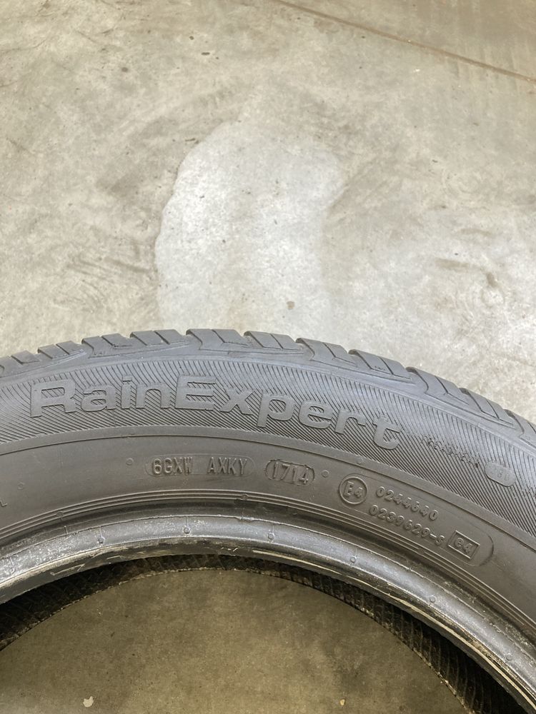 205/60 R16 Uniroyal letnie