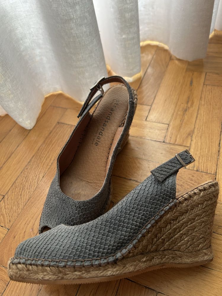 Buty 36 skóra naturalna, sznurek