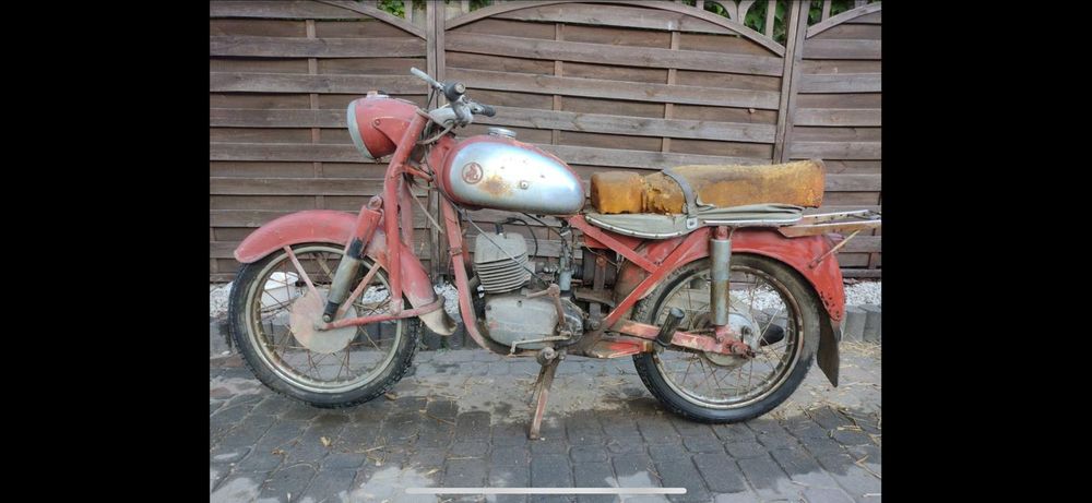 Skup zabytkowych motocykli motorowerów i części