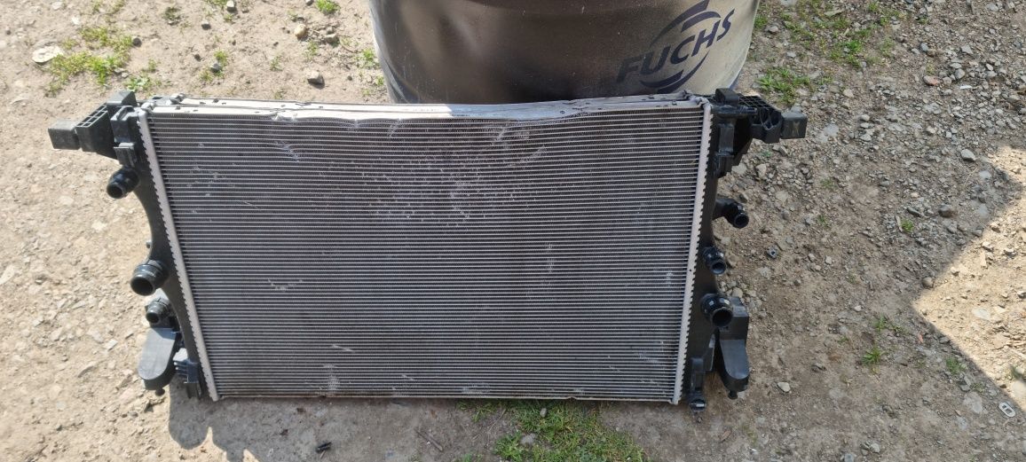 Wentylator chlodnice Lampy części  CLA W118 AMG