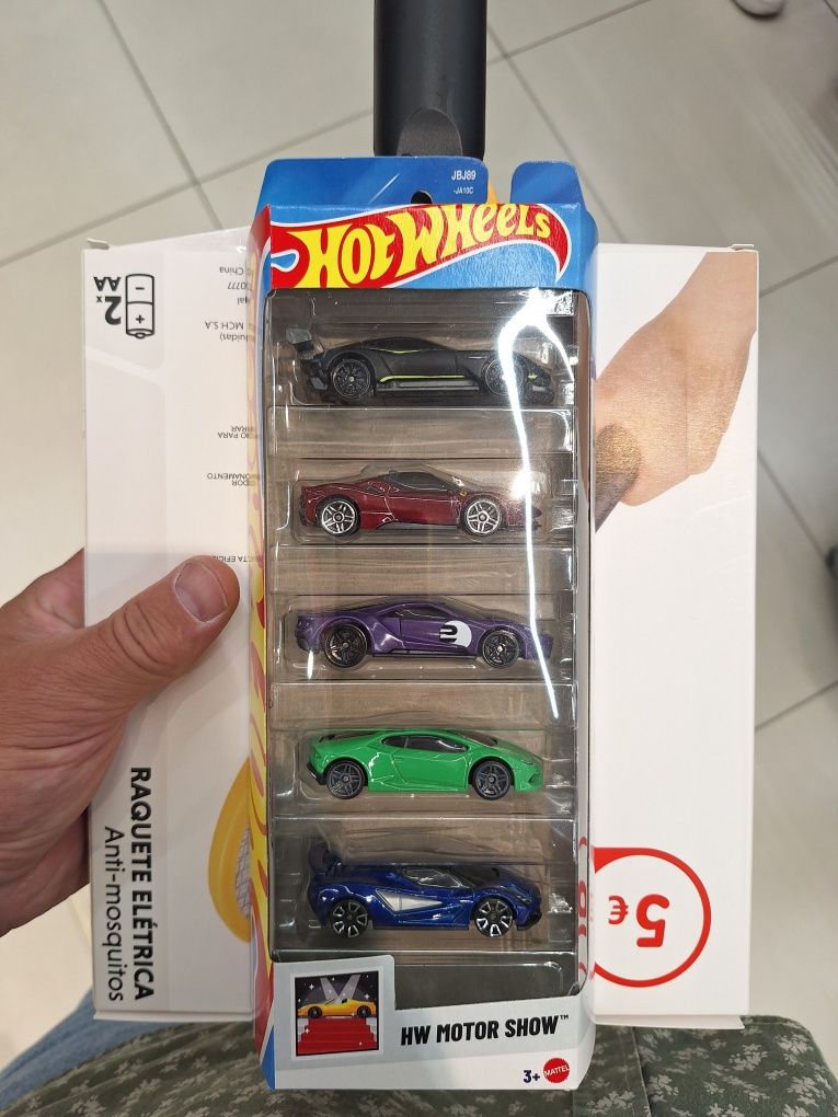 5 pack HotWheels  Ferrari & friends