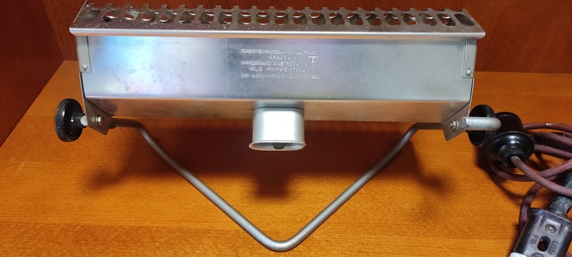 Grzejnik elektryczny z PRL