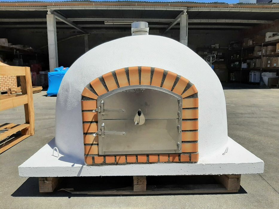 Forno a lenha para Pão /Pizza / Leitão com tubo saída de fumos